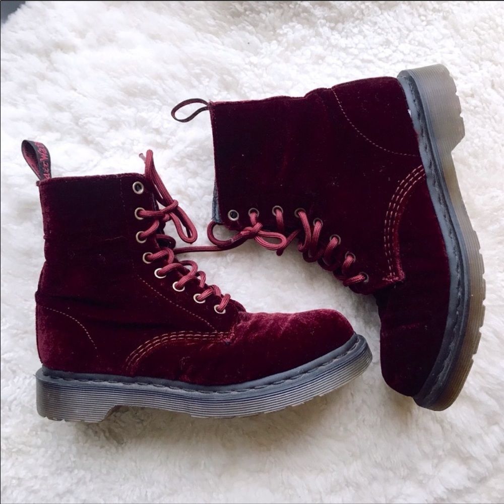 NWOT Doc Martens Women’s Velvet Cranberry Boots